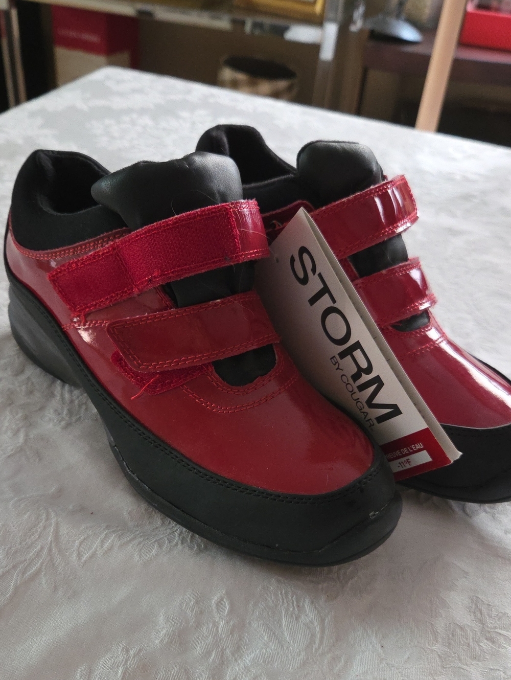 Cougar "storm" Rain Shoes With Velcro. Women's 8